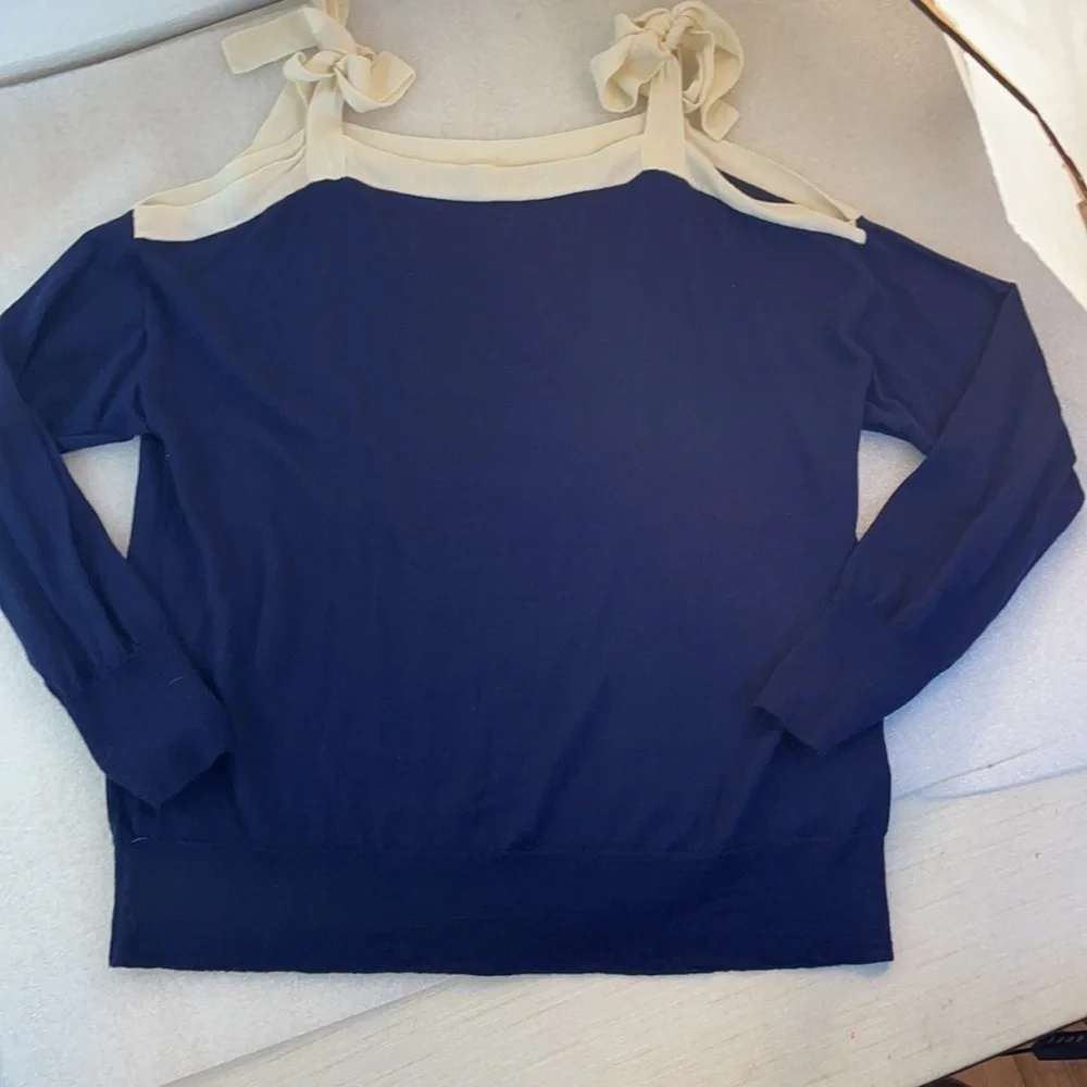 J crew blue merino wool tie cold shoulder sweater large